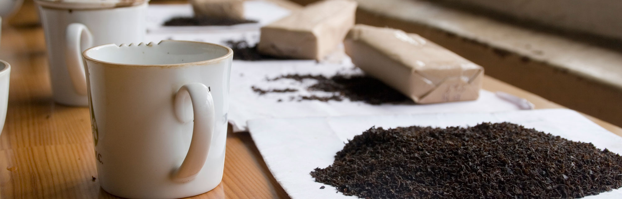 No krūma uz tasīti